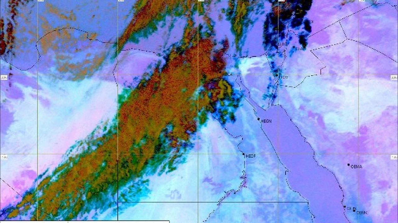 أتربة عالقة.. تحذيرات من تقلبات مفاجئة في طقس القاهرة خلال الساعات المقبلة